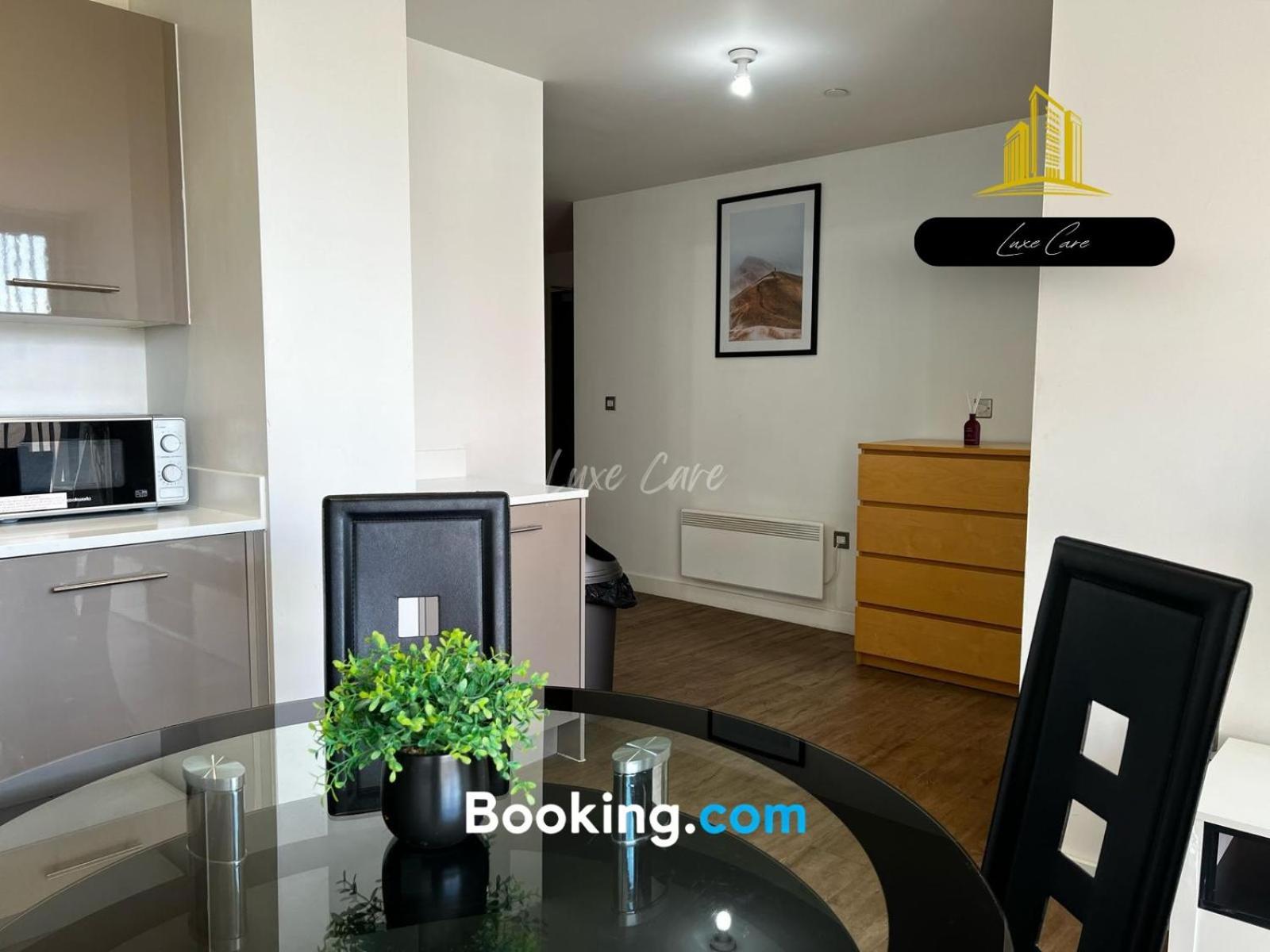 Last-Minute Specials L Book It Now L Sleeps Up To 4 L 2 Bed 2 Bath - Gym - Prime Birmingham Location L Jvt Short Lets Extérieur photo